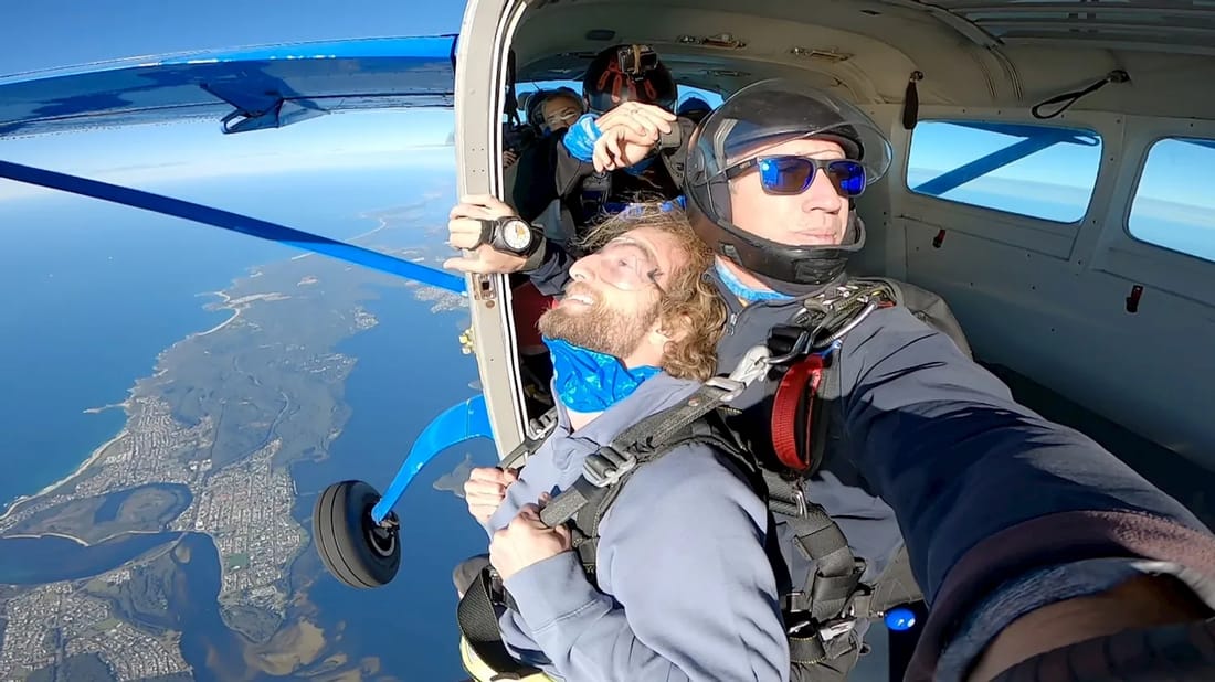 Sydney Wollongong 15,000ft Tandem Skydive (With Transfer)