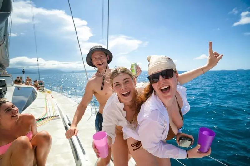 The East Coast Classic: 33 Days, Sydney to Cairns, Every Icon