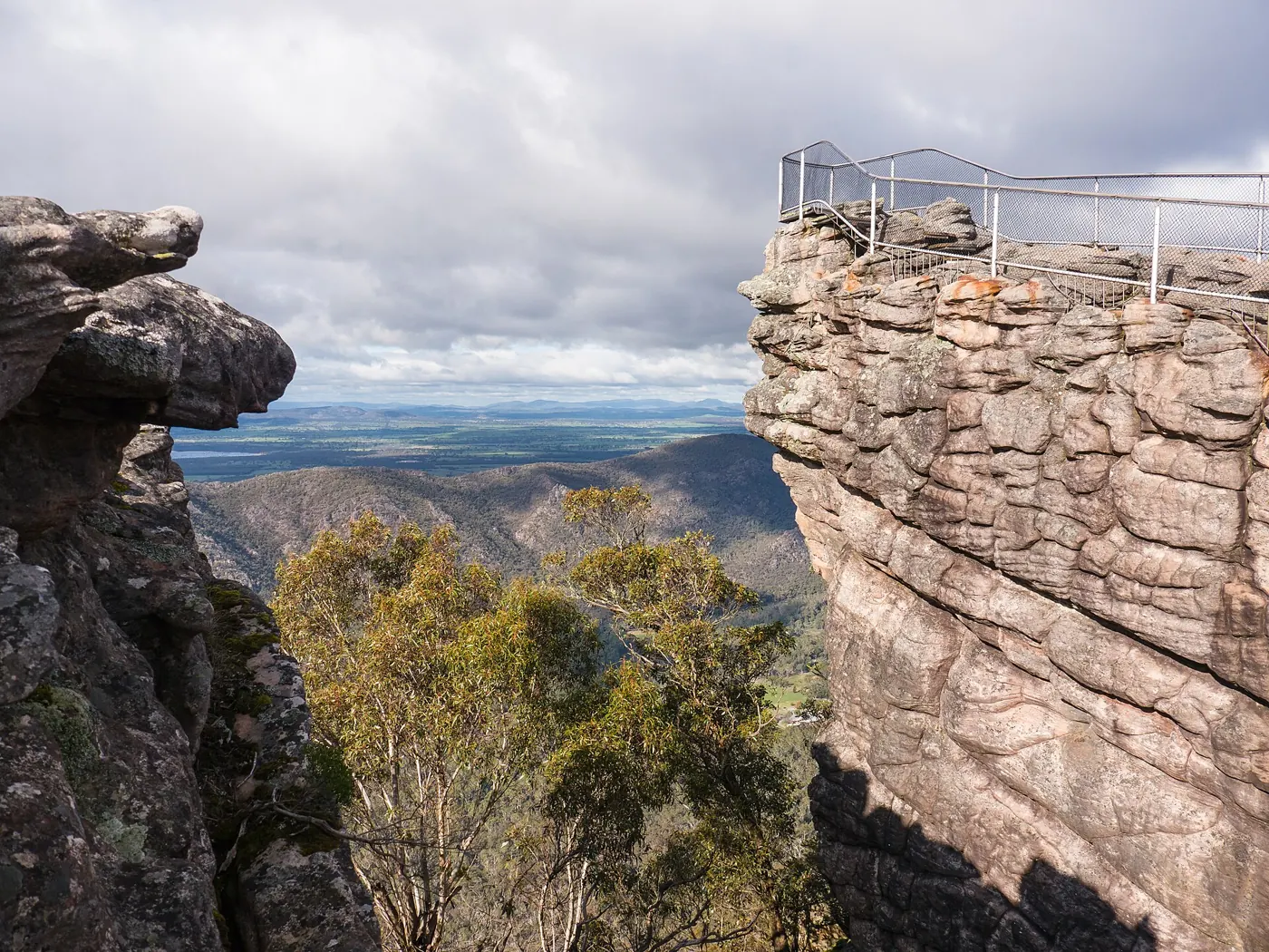 The Pinnacle lookout in the Grampians (Gariwerd)