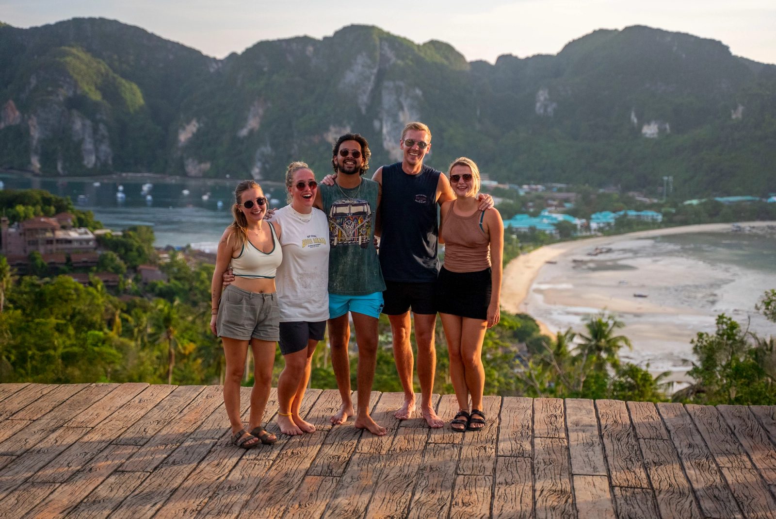 Thailand & Vietnam Adventure, 29 Days