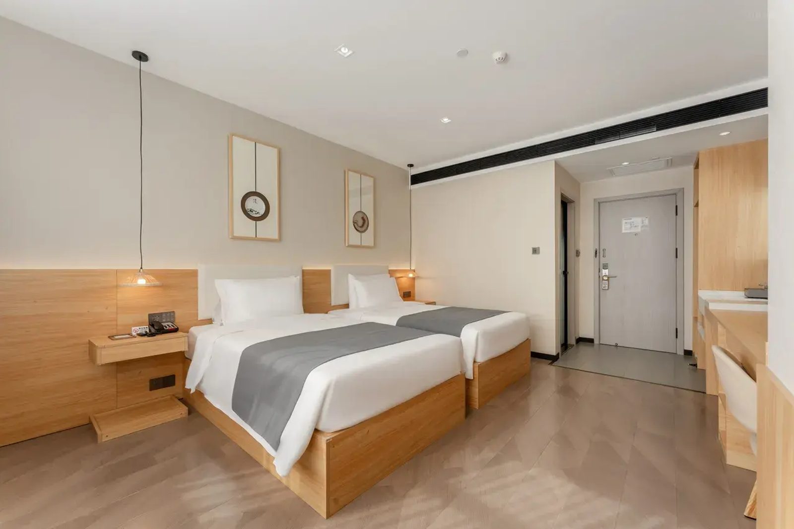 Xi'an hotel, accommodation on China Highlights, 12 Days