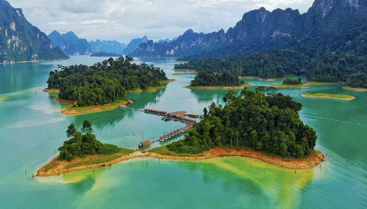 Khao Sok floating bungalows, accommodation on Epic Asia, 38 Days