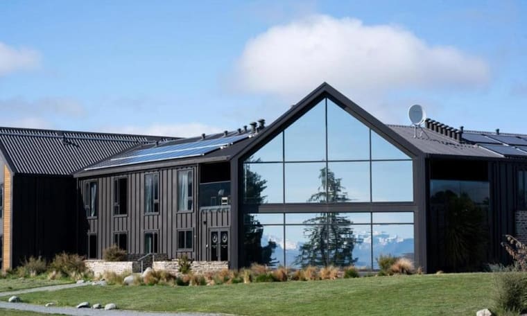 Lake Tekapo hostel, accommodation on NZ Adventure, 17 Days Auckland to Queenstown
