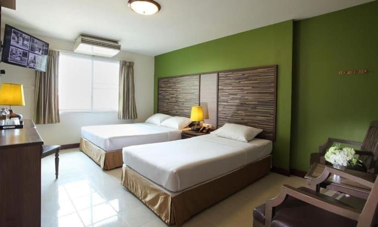 Bangkok hotel, accommodation on Thailand Adventure, 9 Days Bangkok to Koh Phangan